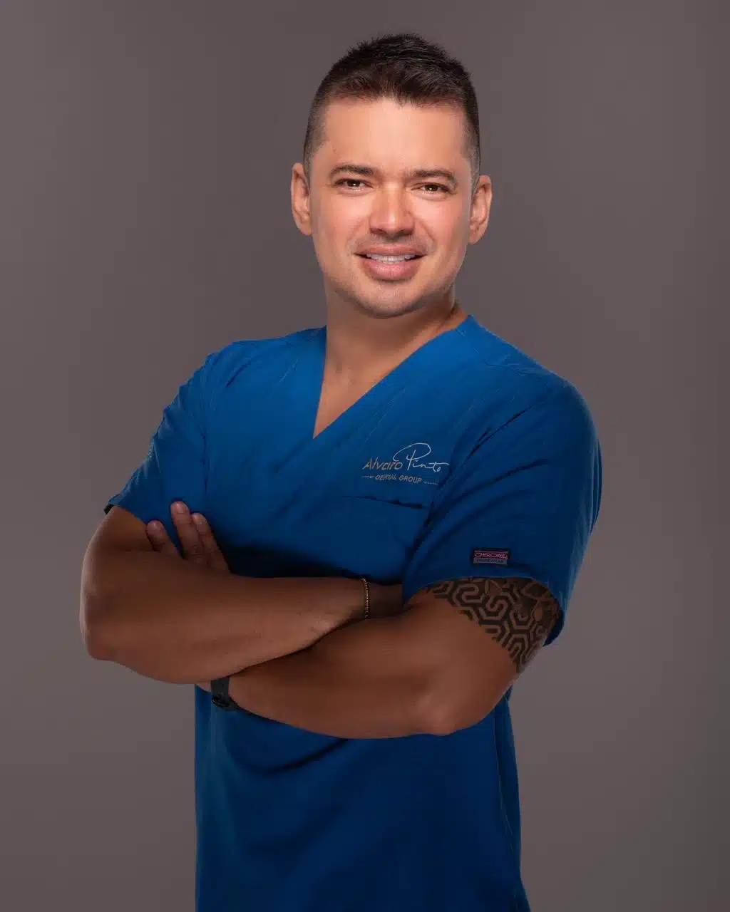 Dr. Álvaro Pinto - Ortodoncista especializado, Ibagué